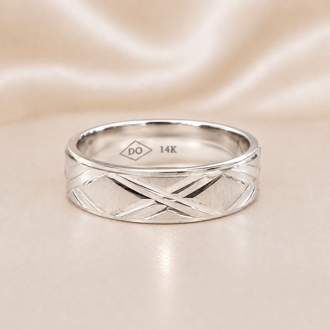 14K Gold | Modern Crisscross White Gold Band