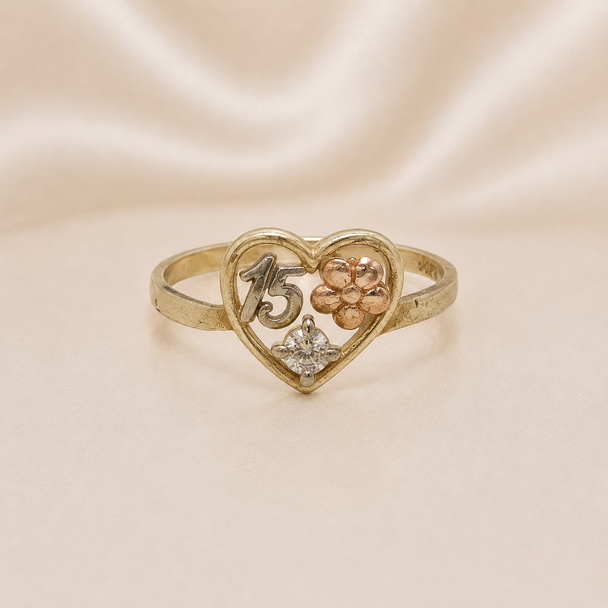 14K Gold | Tricolor Quinceañera "Sweet 15" Heart Ring with CZ & Rose Gold Flower