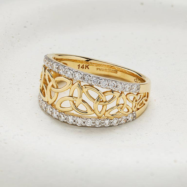 14K Gold | Trinity Ring with Lab Diamonds