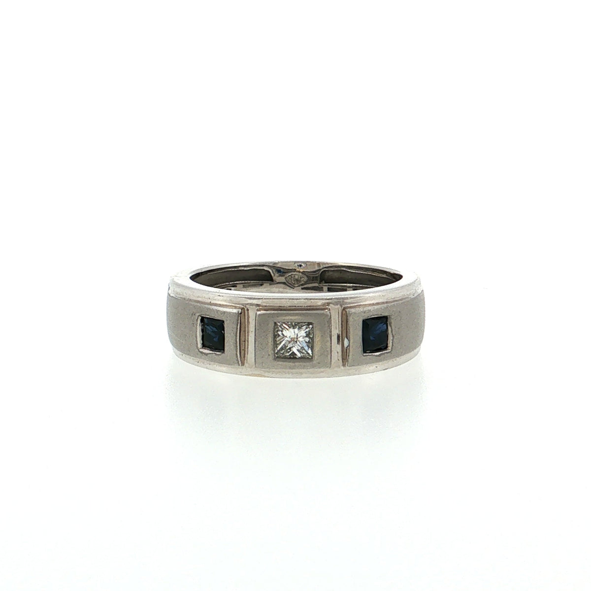 14K_Gold_WG_.17ct_Natural_Diamond_with_Sapphire_Band_43f4b995-f6b7-42aa-83bb-352e2b0bf476