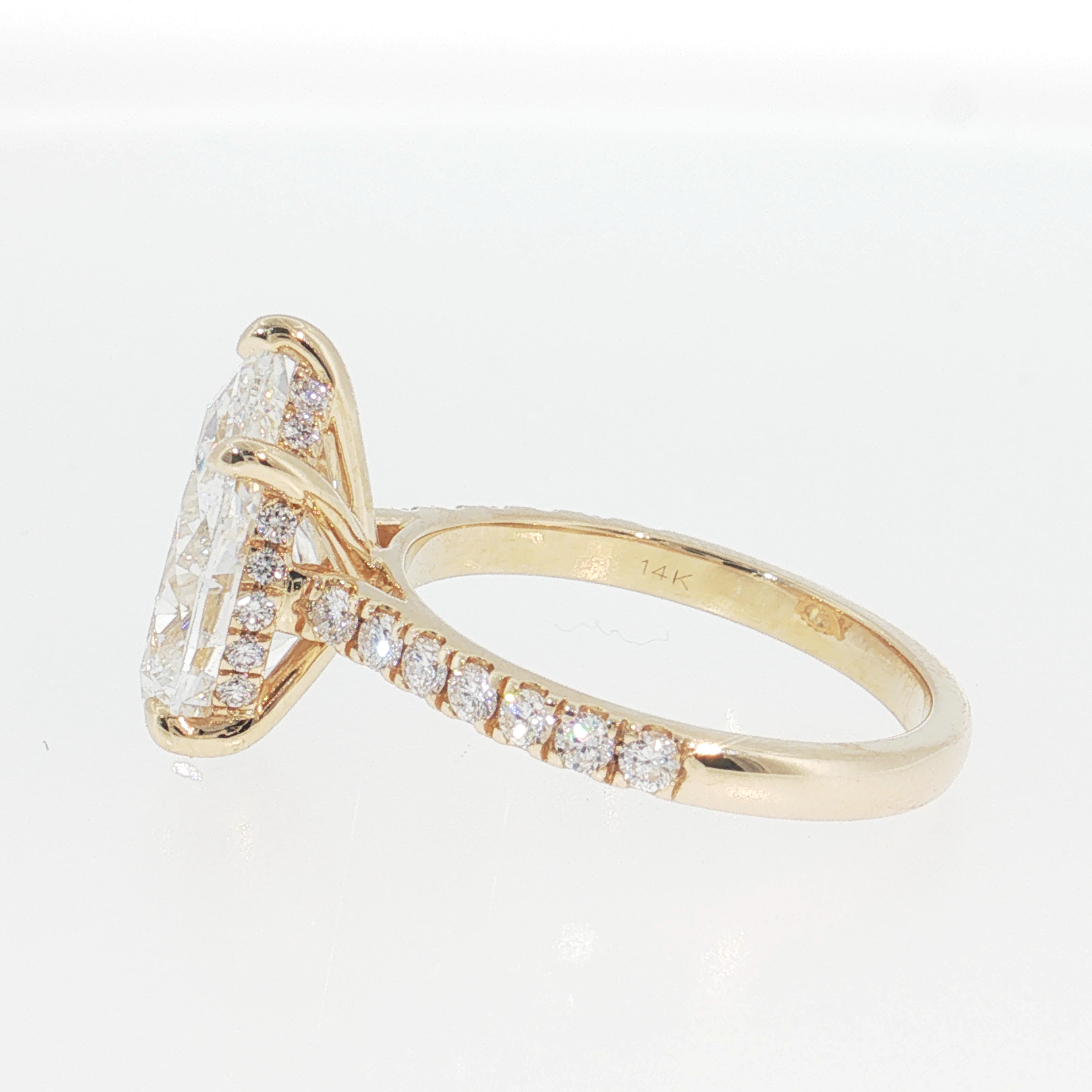 14K Gold | Yellow Gold 4.04CT Pear Brilliant Cut Lab Diamond Engagement Ring with Pavé Band