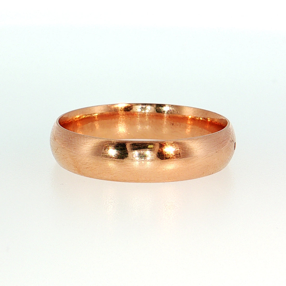 19.2K Portuguese Gold | 4mm Dome Comfort Fit Wedding Band
