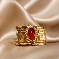 19.2K Portuguese Gold | 7 Band Ring with Round Red Stone