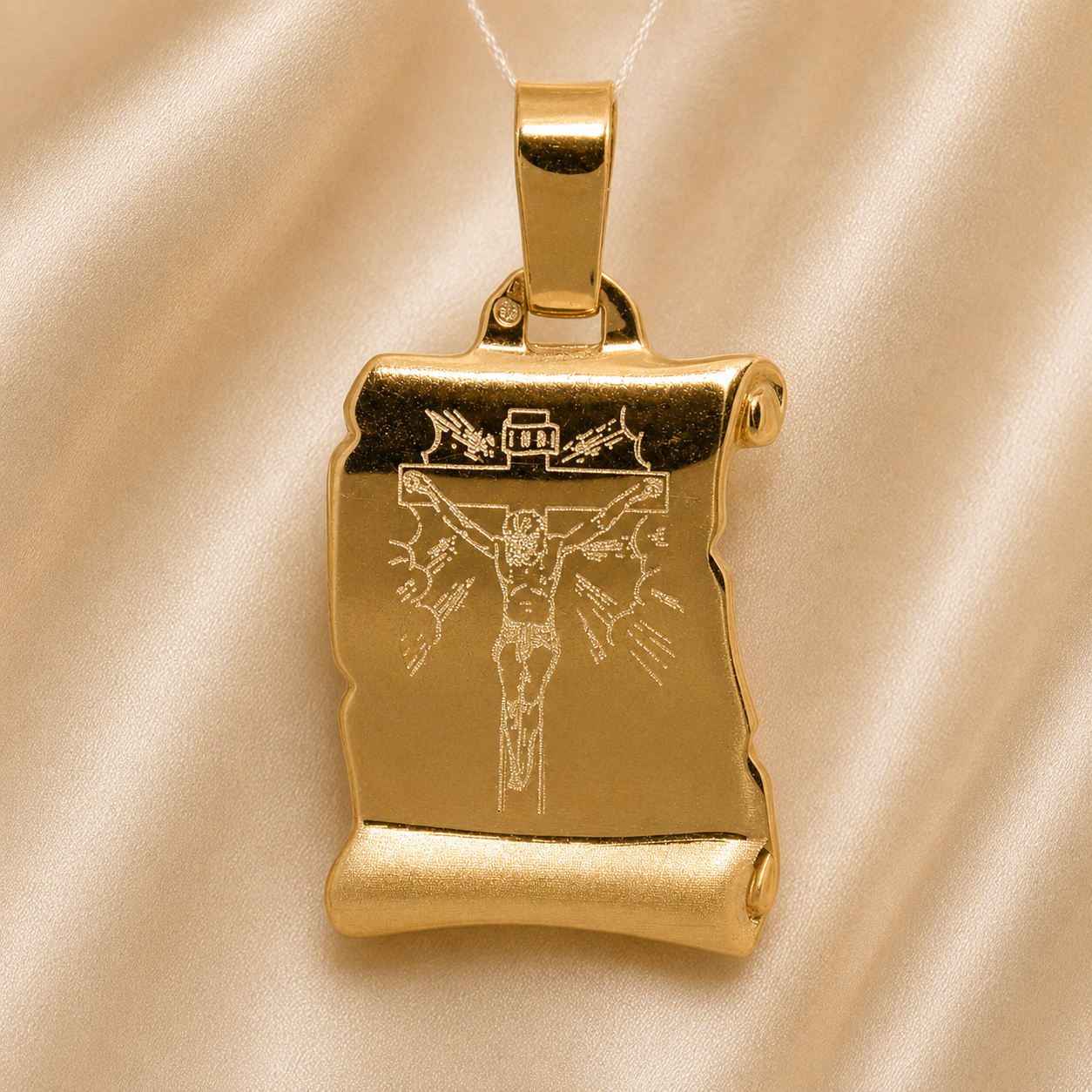 19.2K Portuguese Gold | Crucifix Scroll Pendant