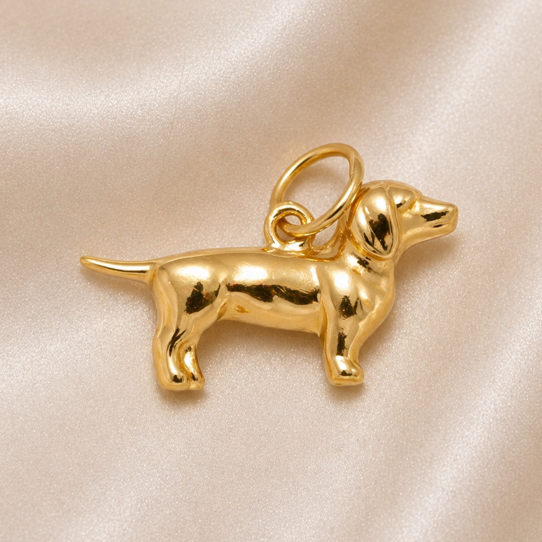 19.2K Portuguese Gold | Dachshund Dog Charm