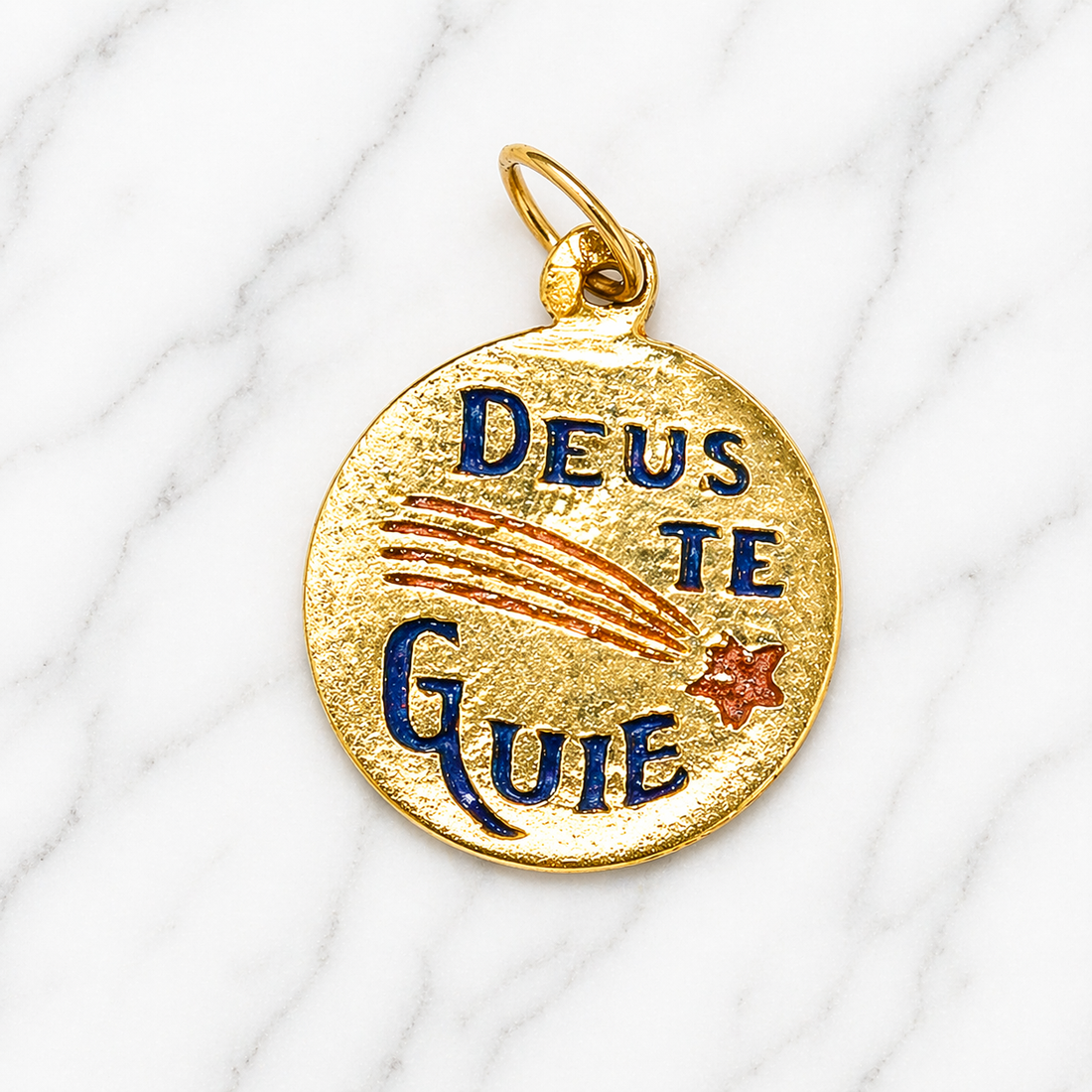 Gold pendant with 'DEUS TE GUIE' text on a white background 19.2K Portuguese Gold | Deus te Guie Charm
