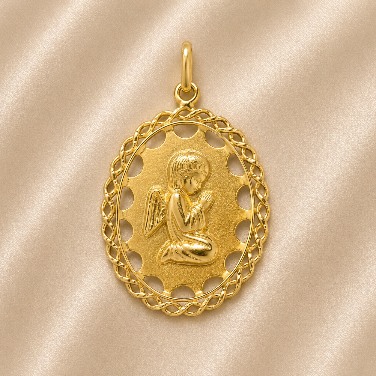 19.2K Portuguese Gold | Filigree Guardian Angel Pendant