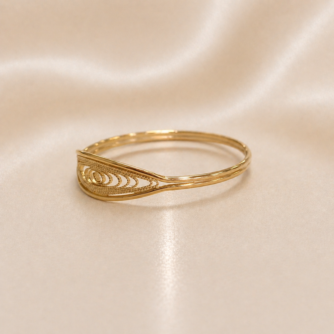 19.2K Portuguese Gold | Filigree Navette Ring oval vintage style