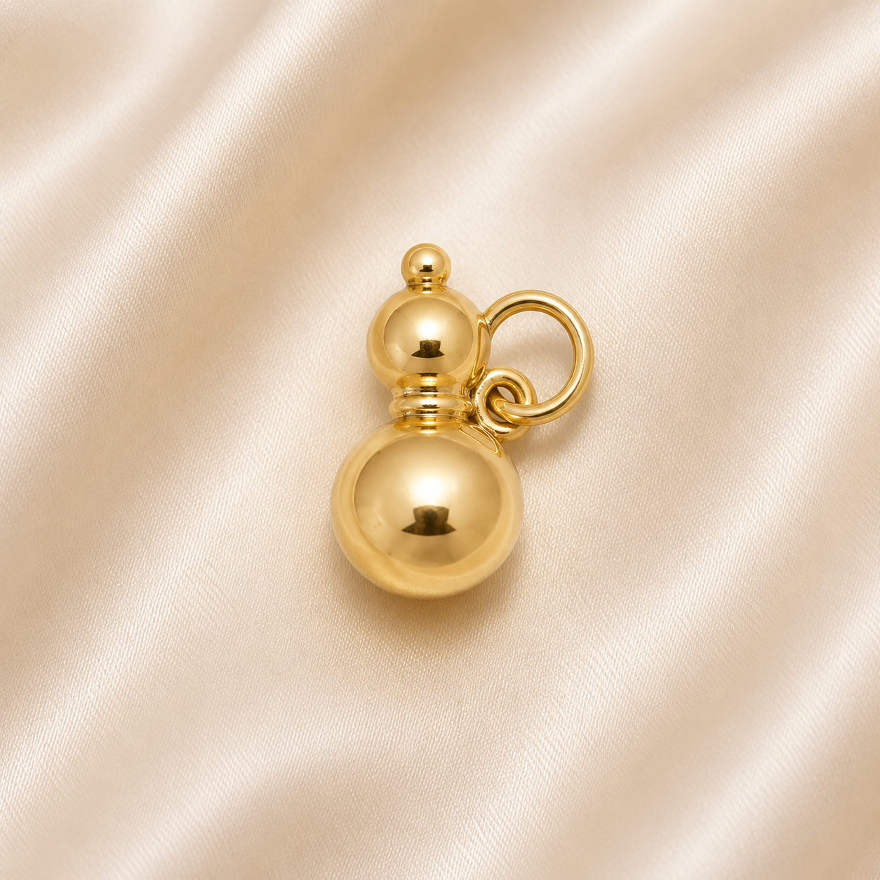19.2K Portuguese Gold | Gourd Charm