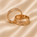 19.2K Portuguese Gold | Interlocking Bands Charm