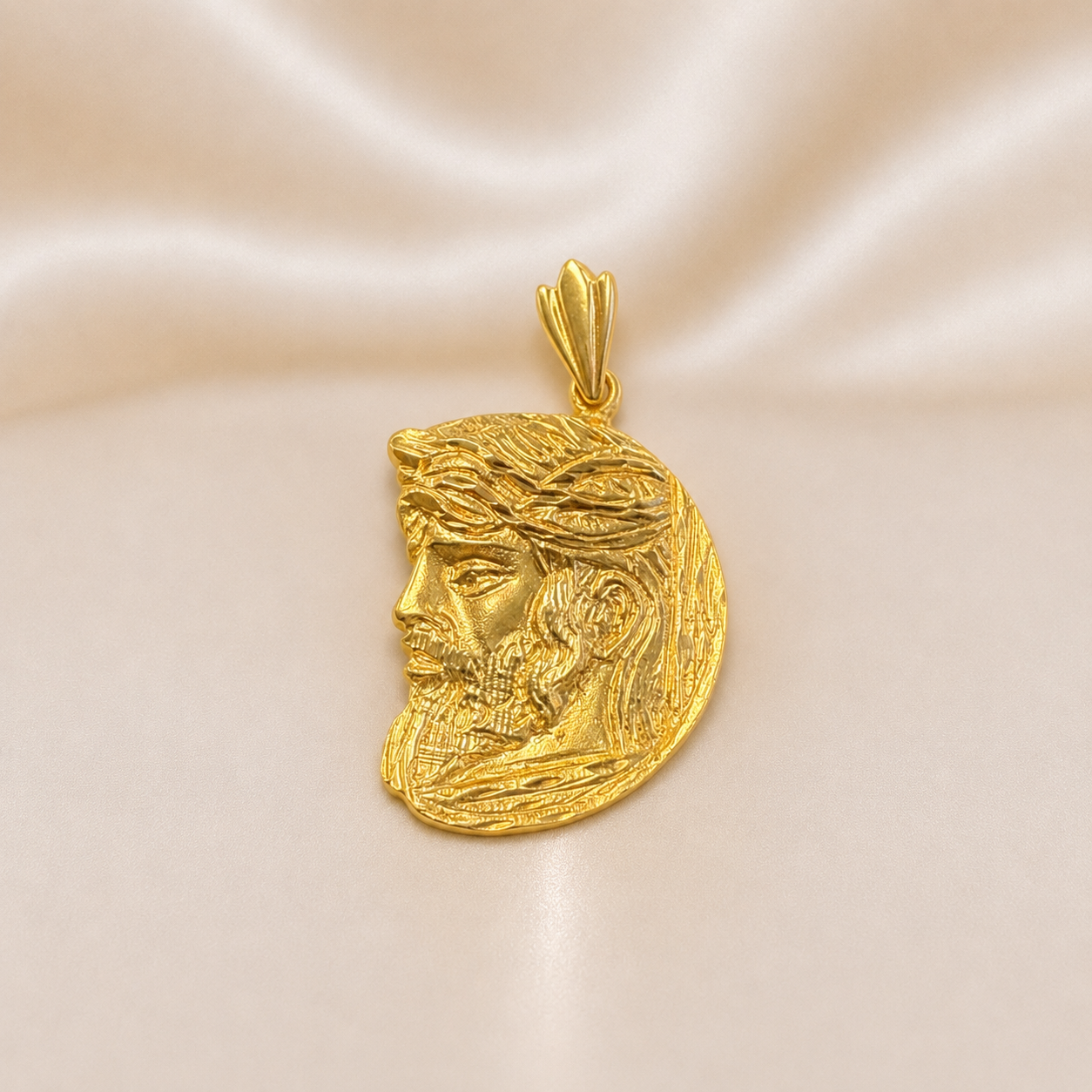 19.2K Portuguese Gold | Jesus Head Pendant Charm