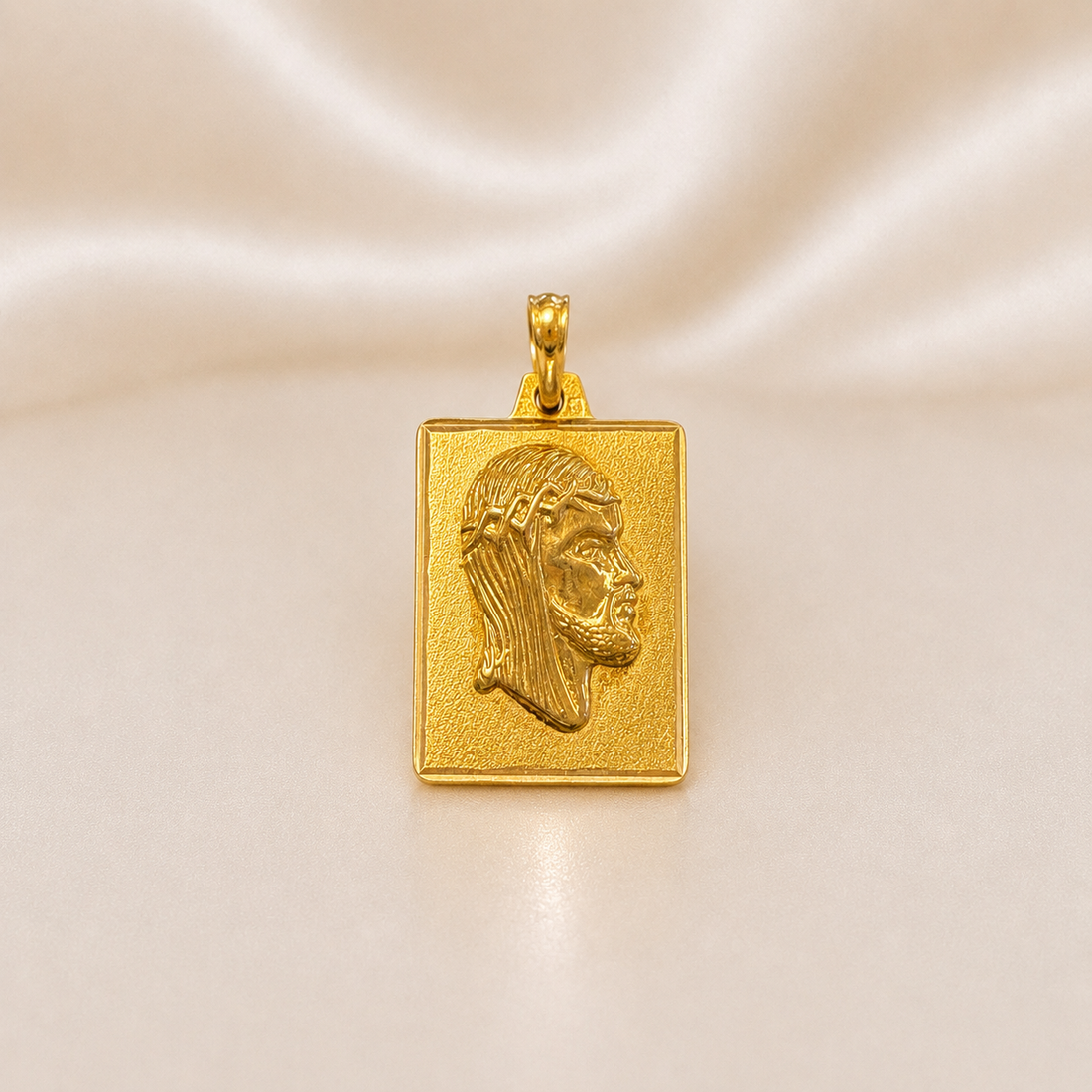 19.2K Portuguese Gold | Jesus Portrait Pendant