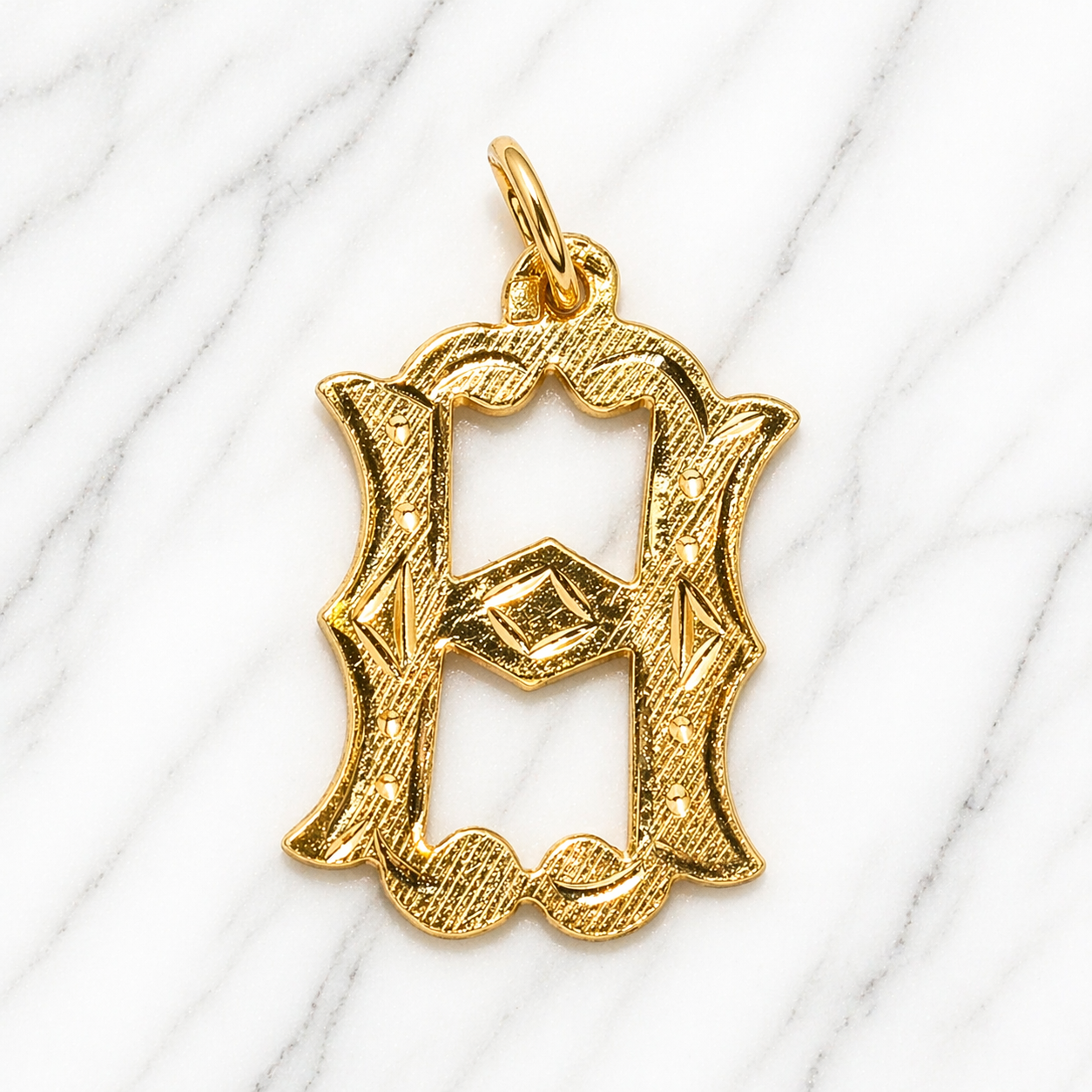 19.2K Portuguese Gold | Large Initial Charm Letter Pendants Letter H Initial Charm