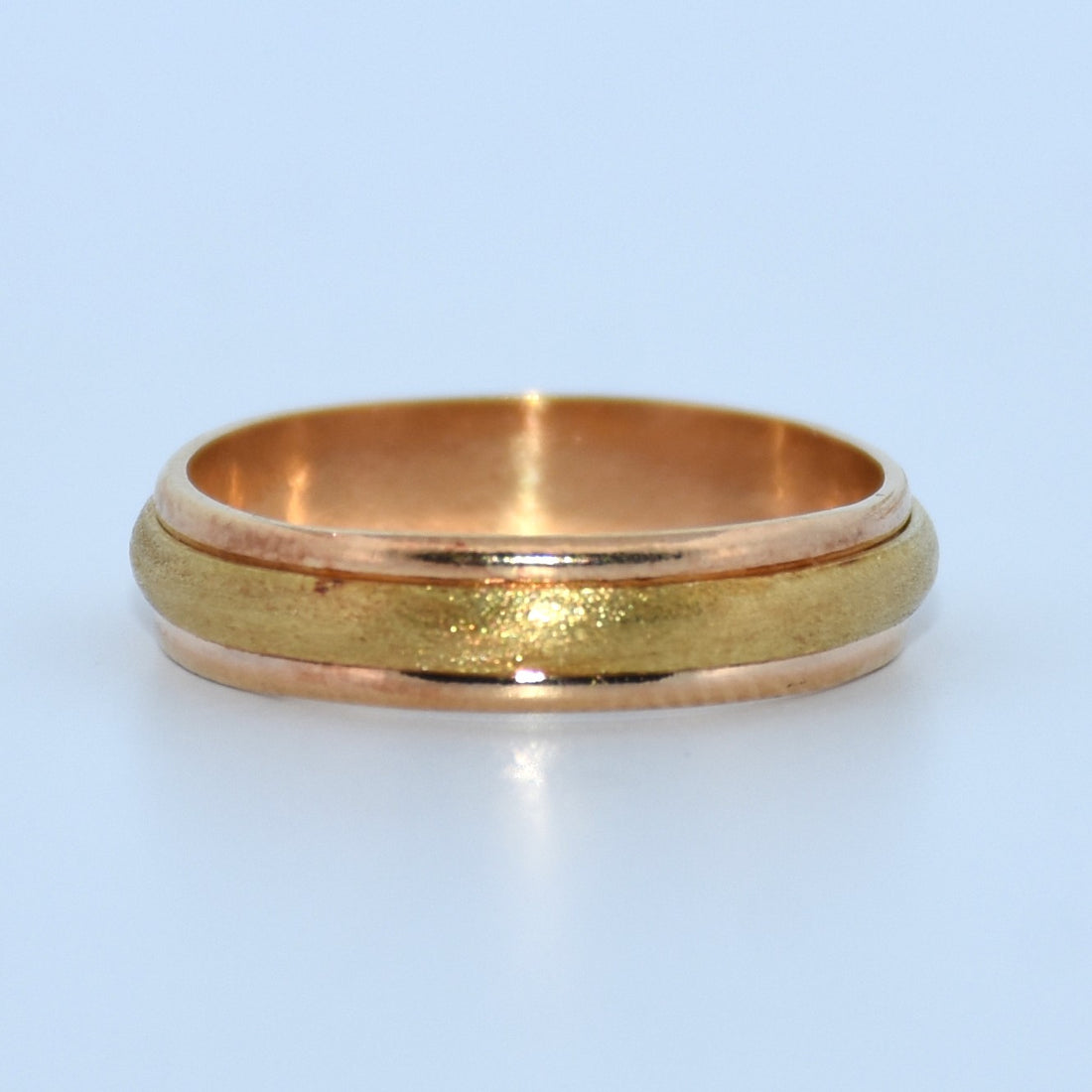 19.2K Portuguese Gold | Milgrain Wirebrush Wedding 