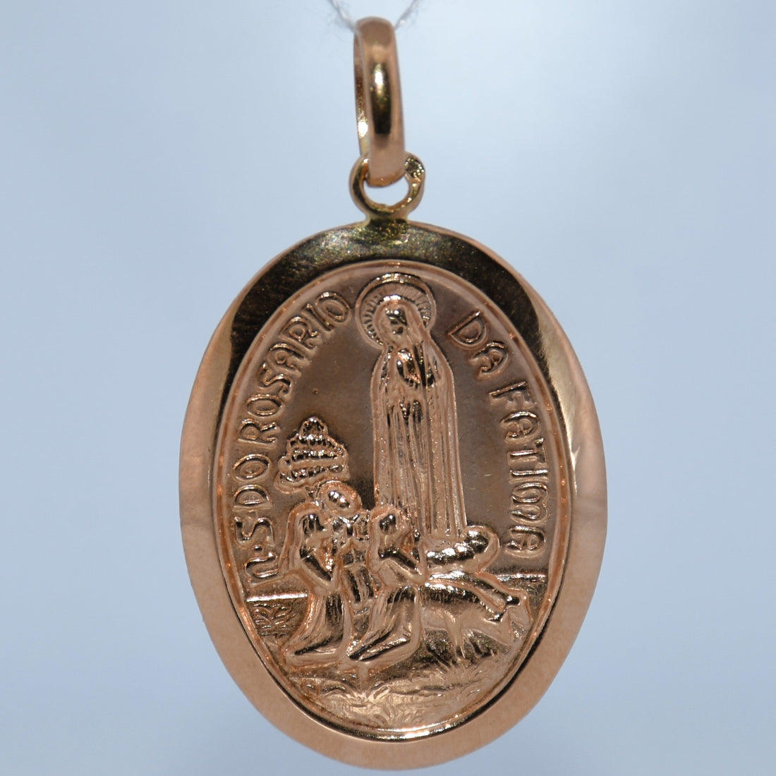19.2K Portuguese Gold | N.S Do Rosario Da Fatima (Our Lady of the Rosary of Fatima) Pendant back