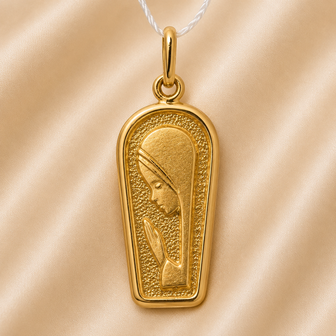 19.2K Portuguese Gold | Silhouette Virgin Mary Praying Pendant