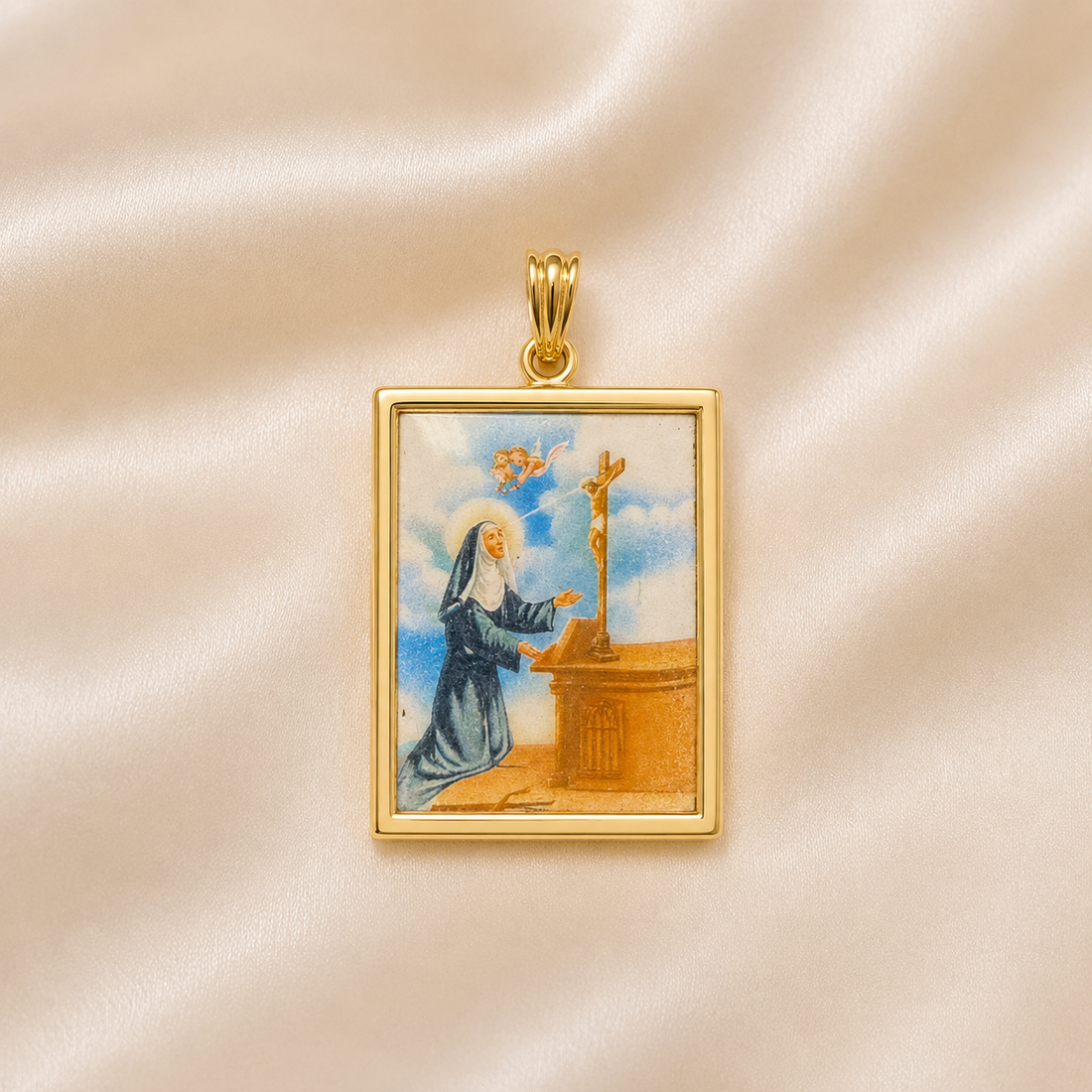 19.2K Portuguese Gold | Square Saint Rita Pendant