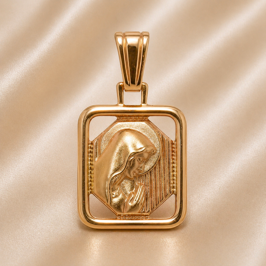 19.2K Portuguese Gold | Square Virgin Mary Pendant
