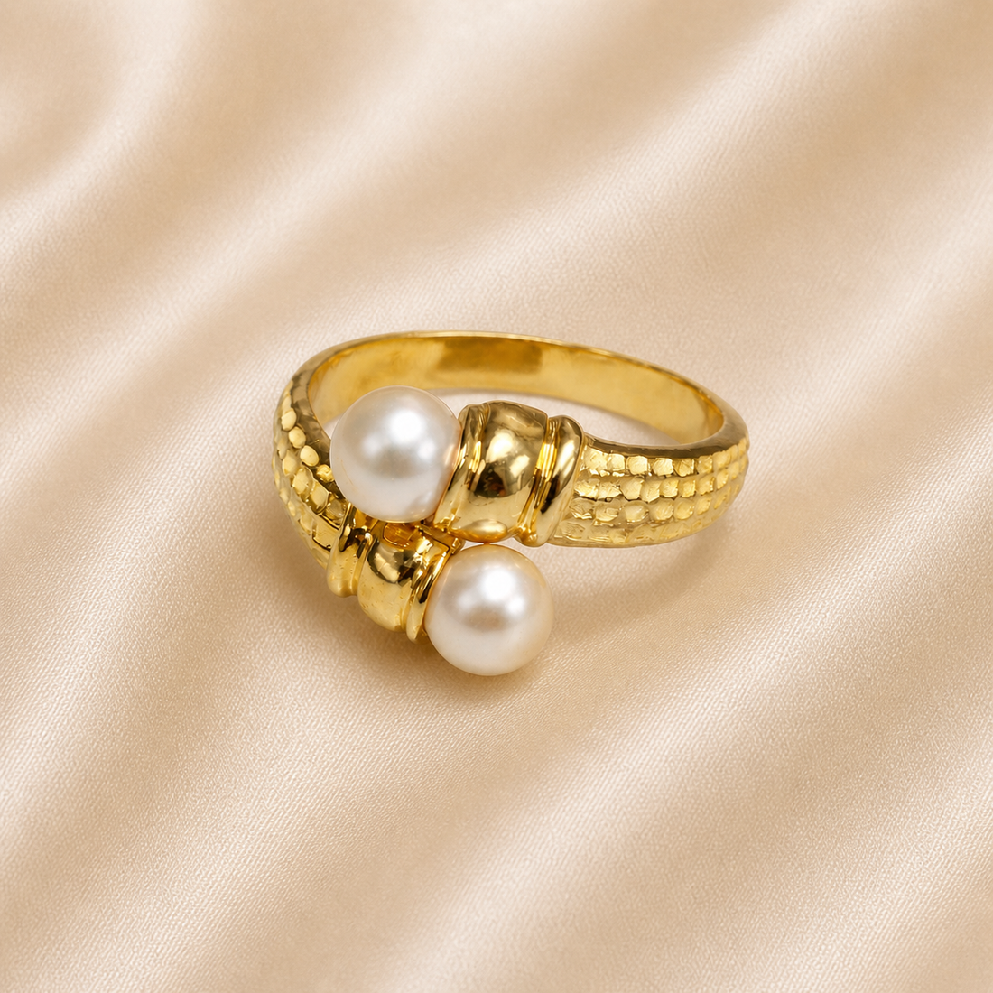 19.2K Portuguese Gold | Textured Double Pearl Ring