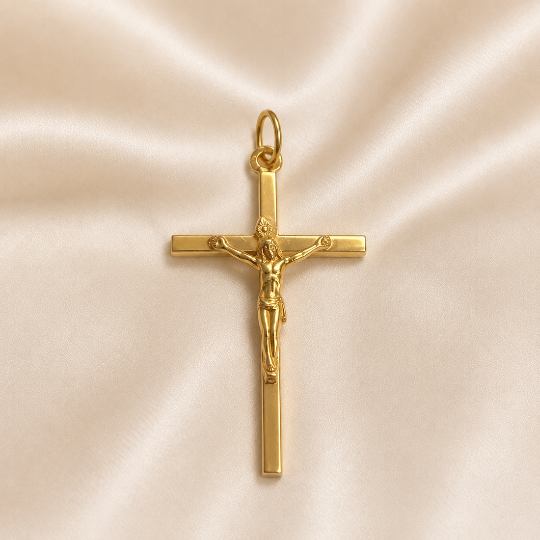 19.2K Portuguese Gold | Traditional Sacred Crucifix Pendant