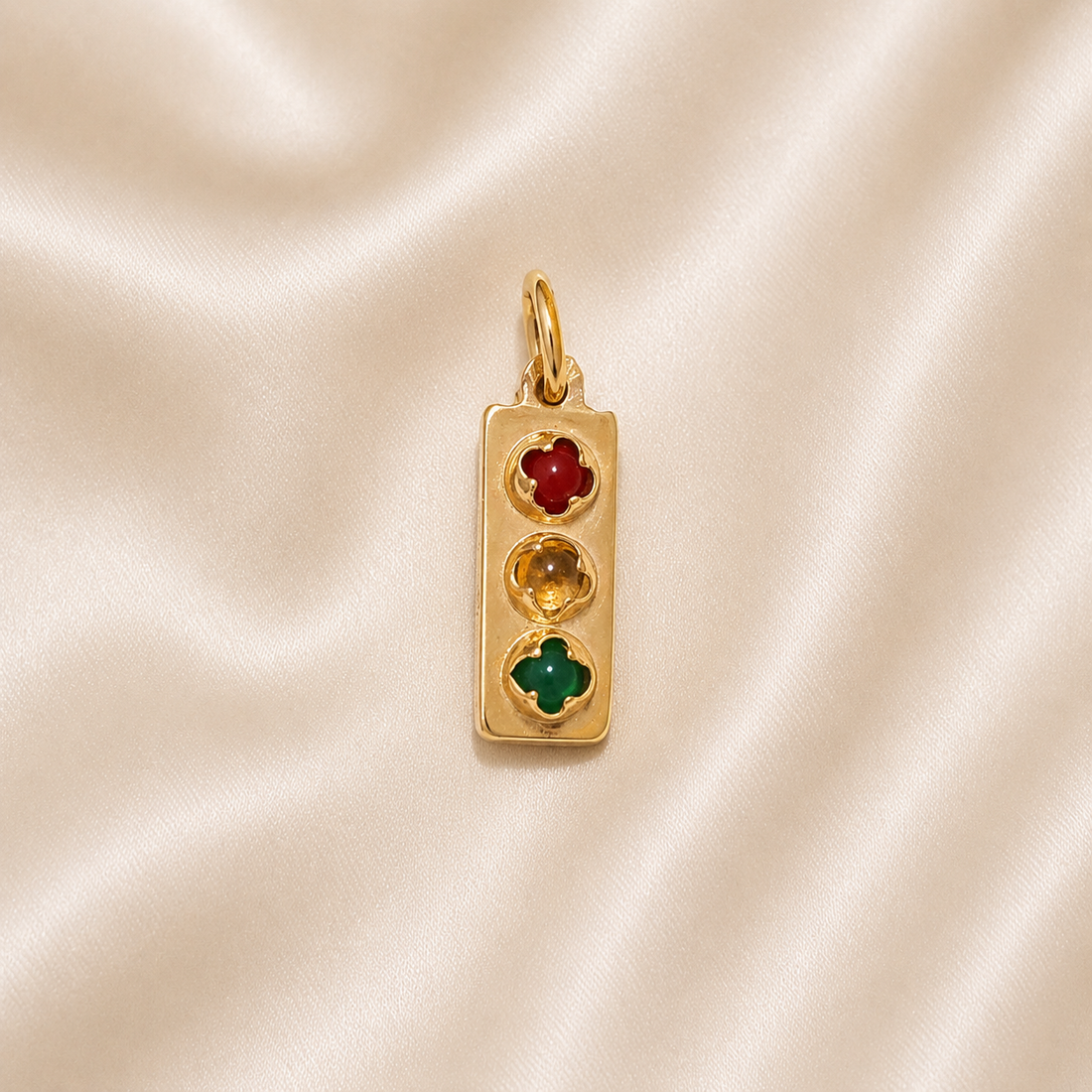 19.2K Portuguese Gold | Traffic Light Charm