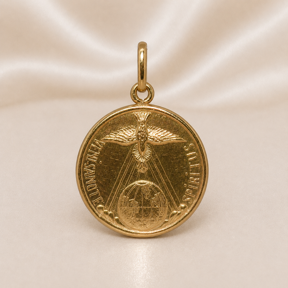 19.2K Portuguese Gold | Venisancte Spiritus Pendant