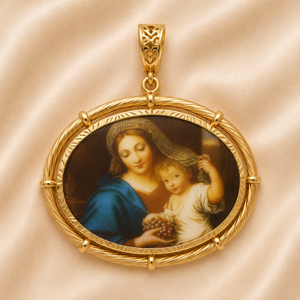 19.2K Portuguese Gold | Vintage Mary And Jesus Pendant