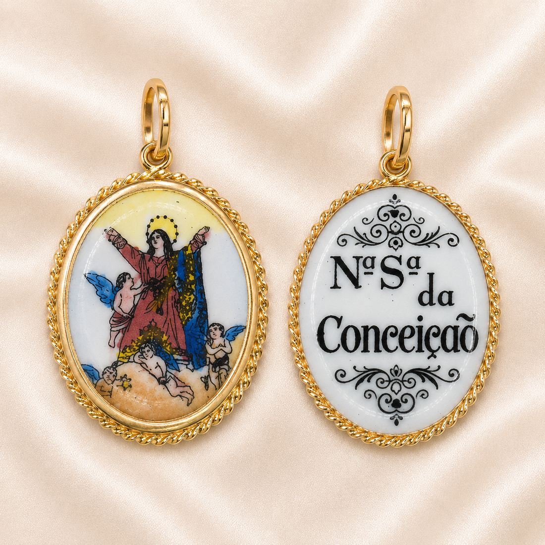 19.2K Portuguese Gold | Vintage Our Lady of the Assumption Pendant