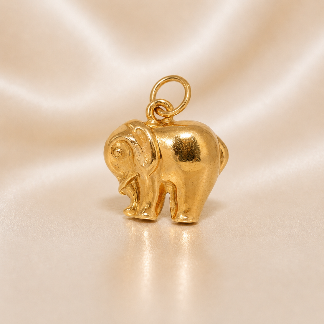 19.2K Portuguese Gold | Small Elephant Charm