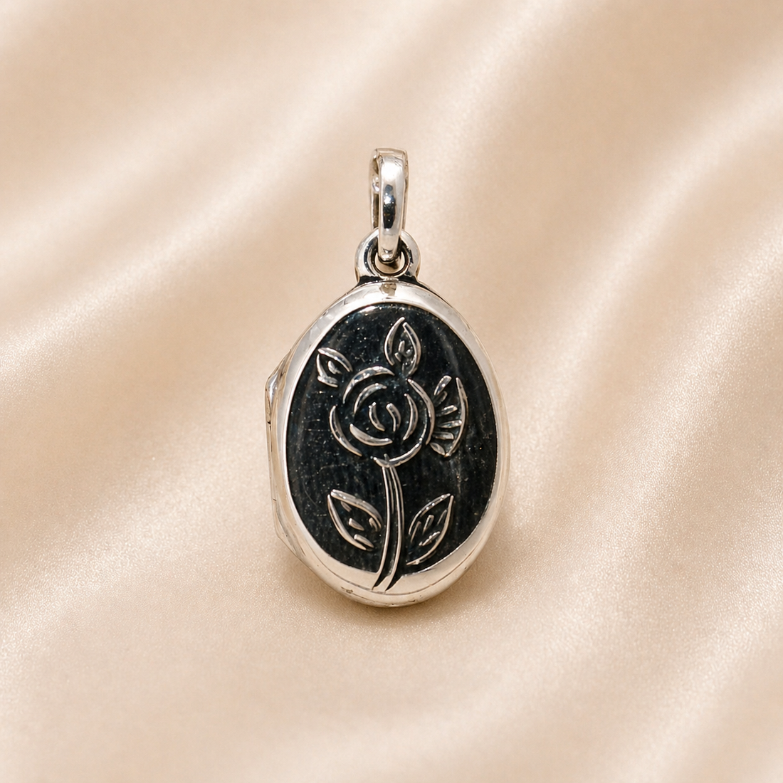 Sterling Silver | Flower Locket Pendant