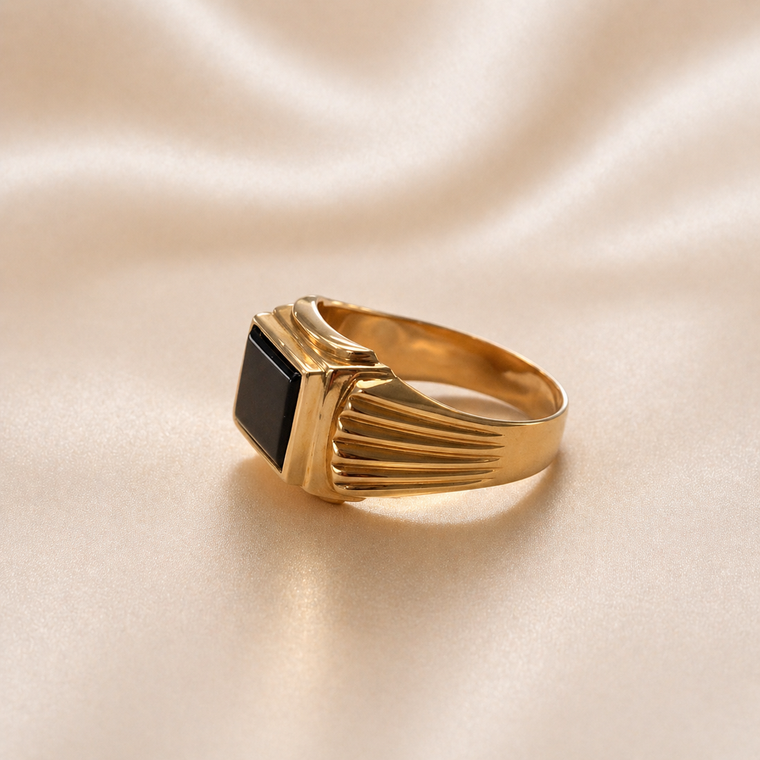 19.2K Portuguese Gold | Vintage Art Deco Black Onyx Signet Ring