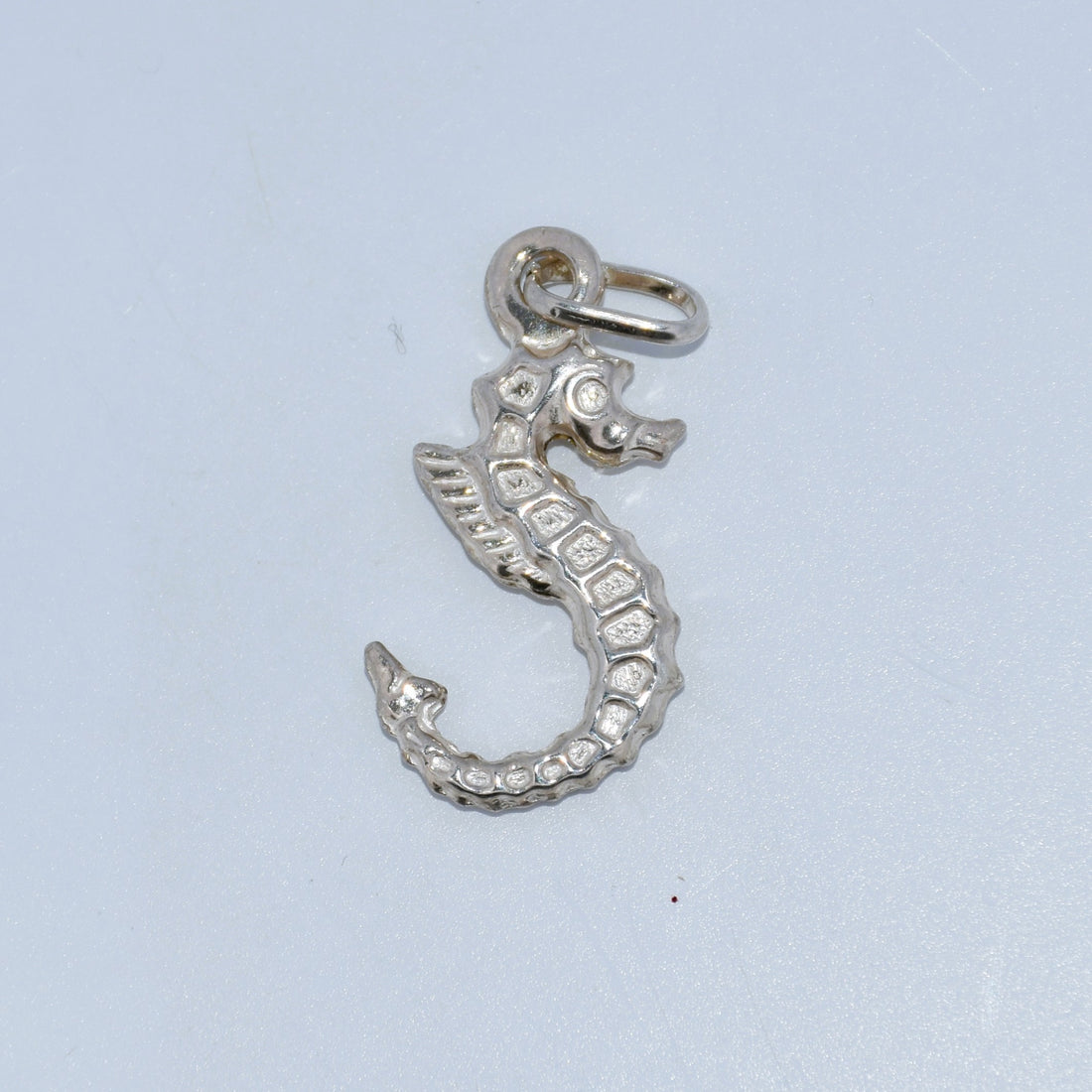 Sterling Silver | Seahorse Pendant