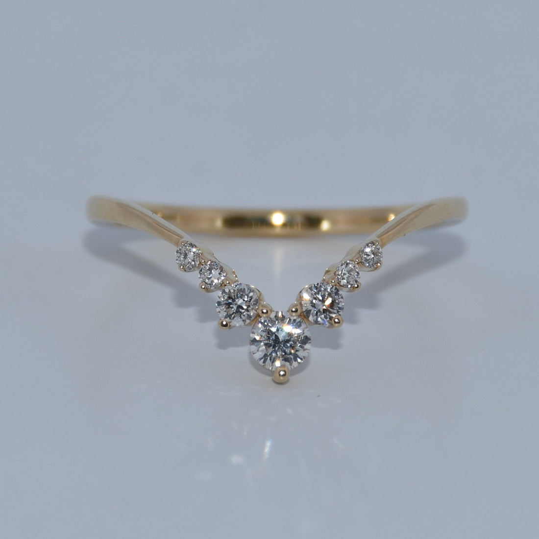 14K Gold | YG 0.25CT V Shape Lab Diamond Wedding Band