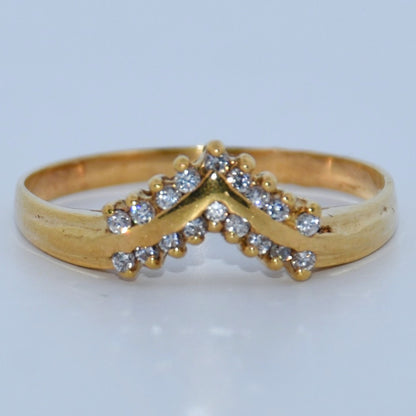 19.2K Portuguese Gold | V Shaped Ring W CZ