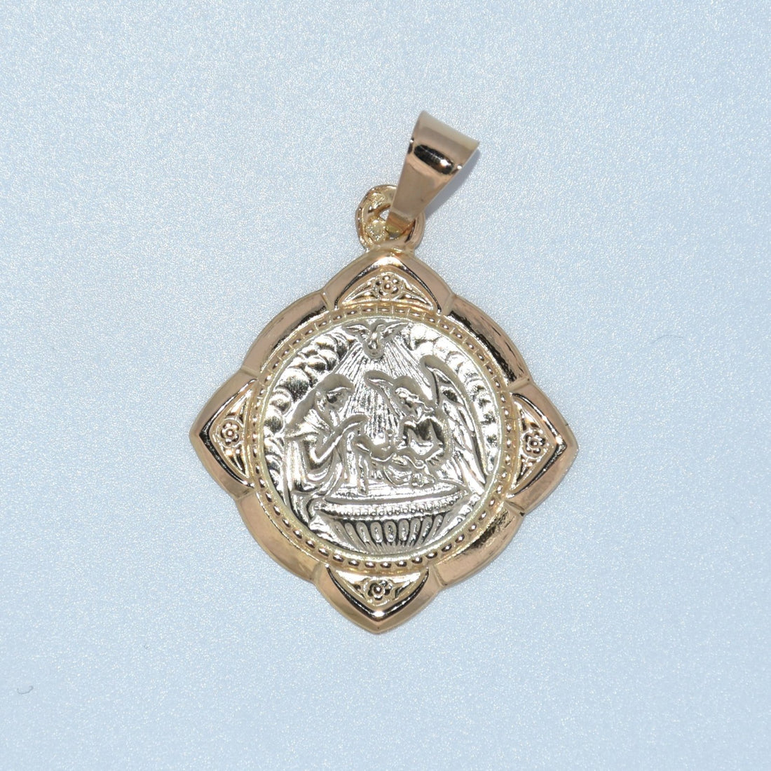 19.2K Portuguese Gold | Nativity Charm