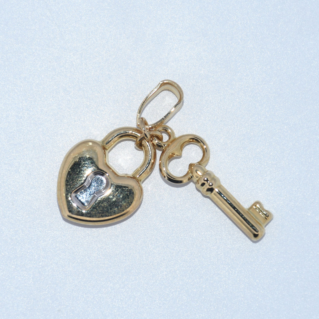 14K Gold | Key and Heart Lock Charm