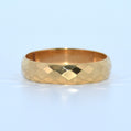 19.2K Portuguese Gold | Faceted Wedding Bands