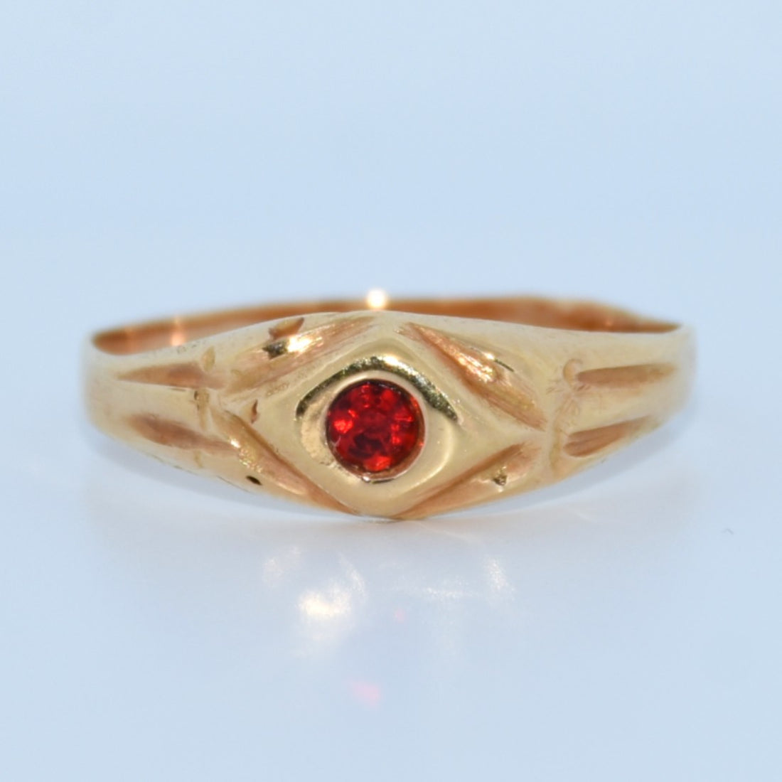 19.2K Portuguese Gold | Baby Ruby Ring