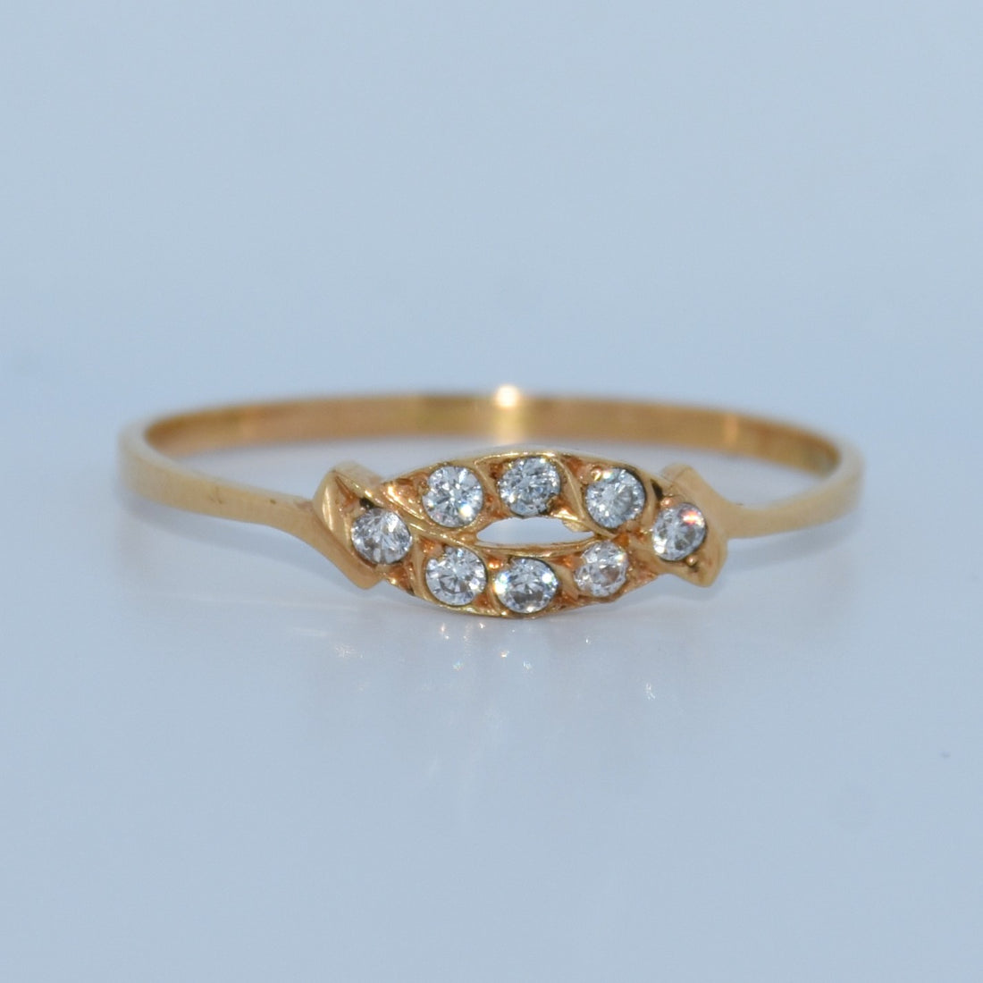 19.2K Portuguese Gold | Crossover CZ Ring