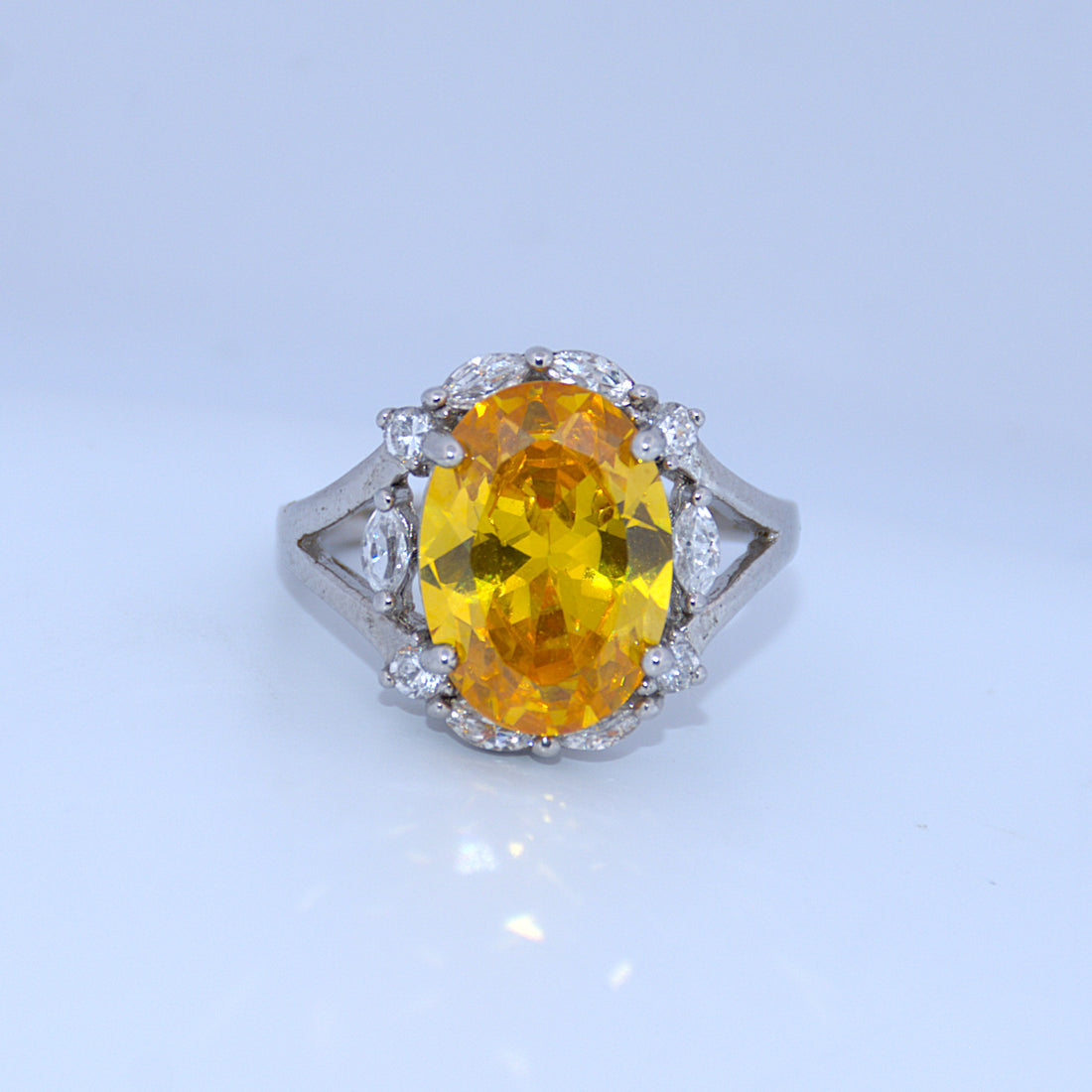 Sterling Silver | Yellow Center Stone Ring