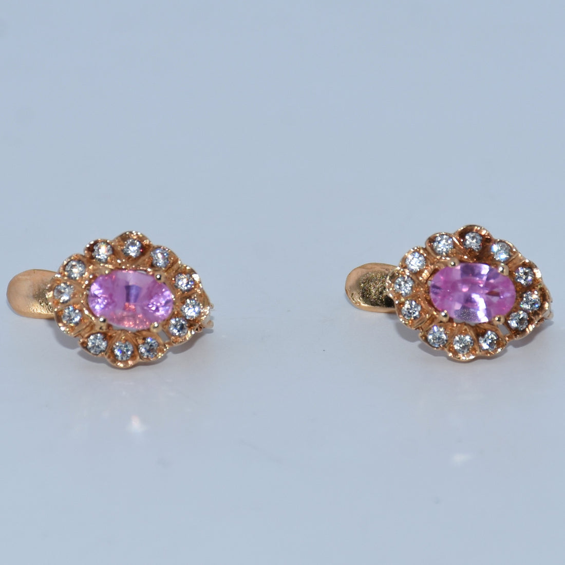 19.2K Portuguese Gold | Oval Teardrop Huggie Earrings