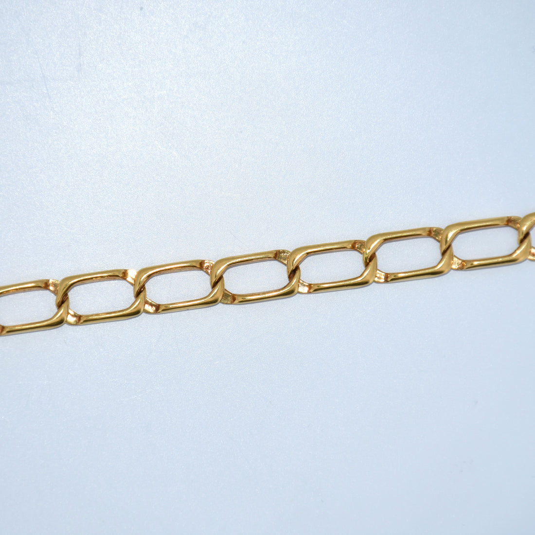 19.2K Portuguese Gold | Rectangular Link Bracelet