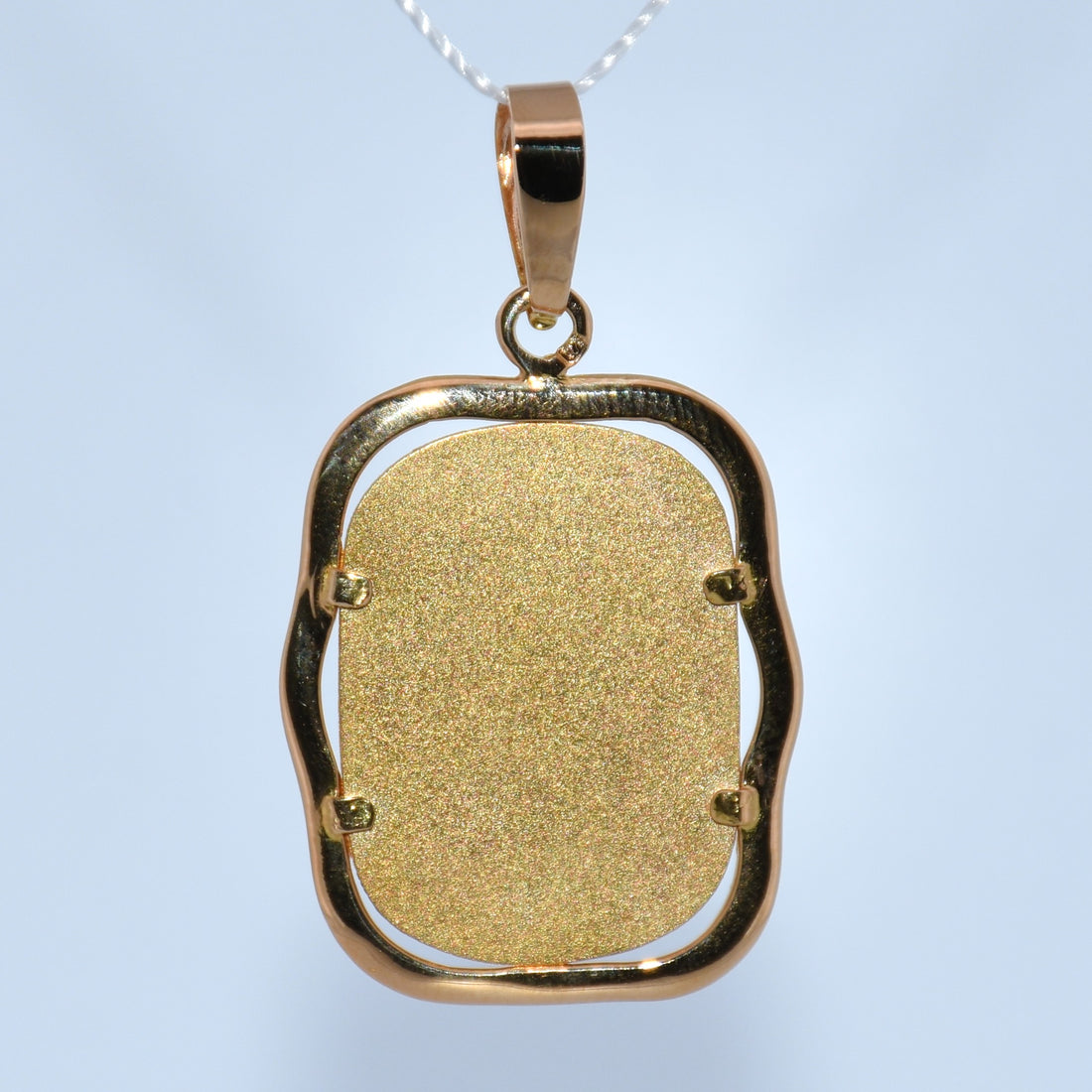 19.2K Portuguese Gold | Dog Tag Pendant