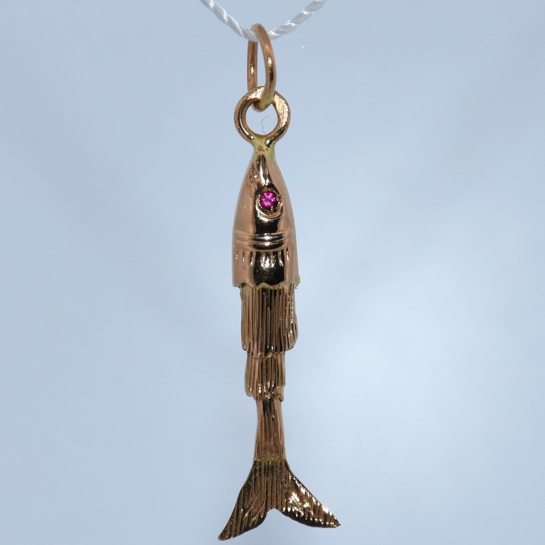 19.2K Portuguese Gold | Flopping Fish Charm