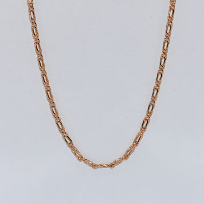 19.2K Portuguese Gold | Hollow Twist Paperclip Chains