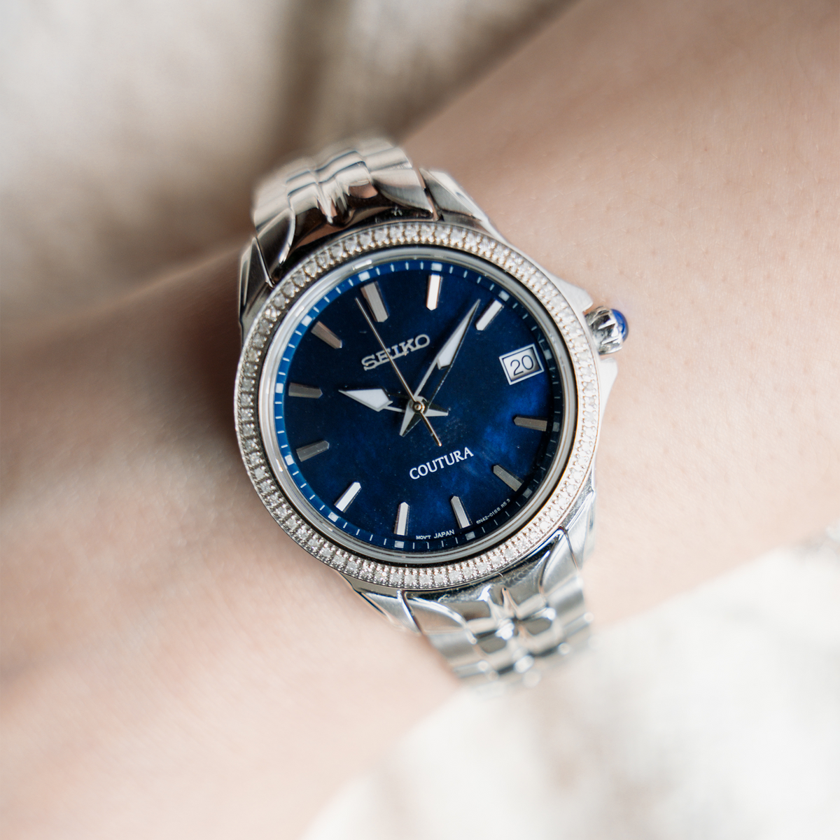 Seiko | Coutura Diamonds SS Quartz Blue MOP Dial hand