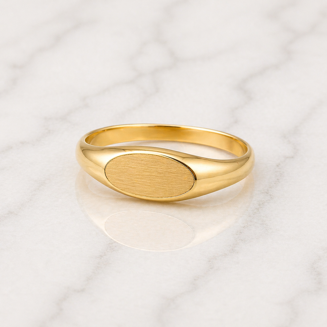 elongated oval 19.2k signet ring unisex