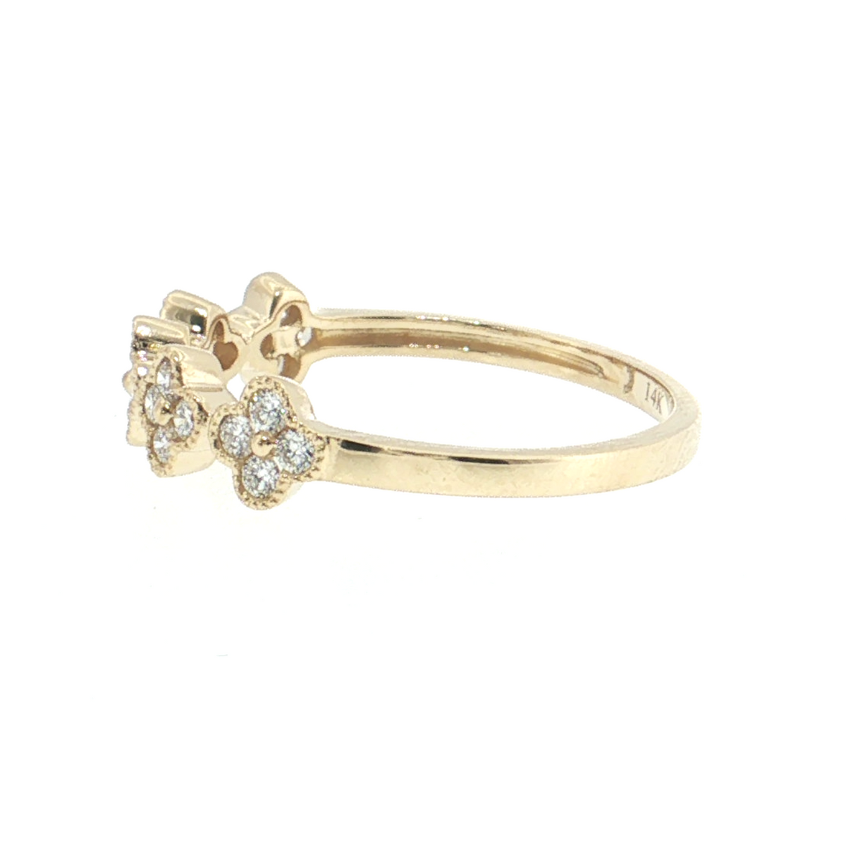 clover ring