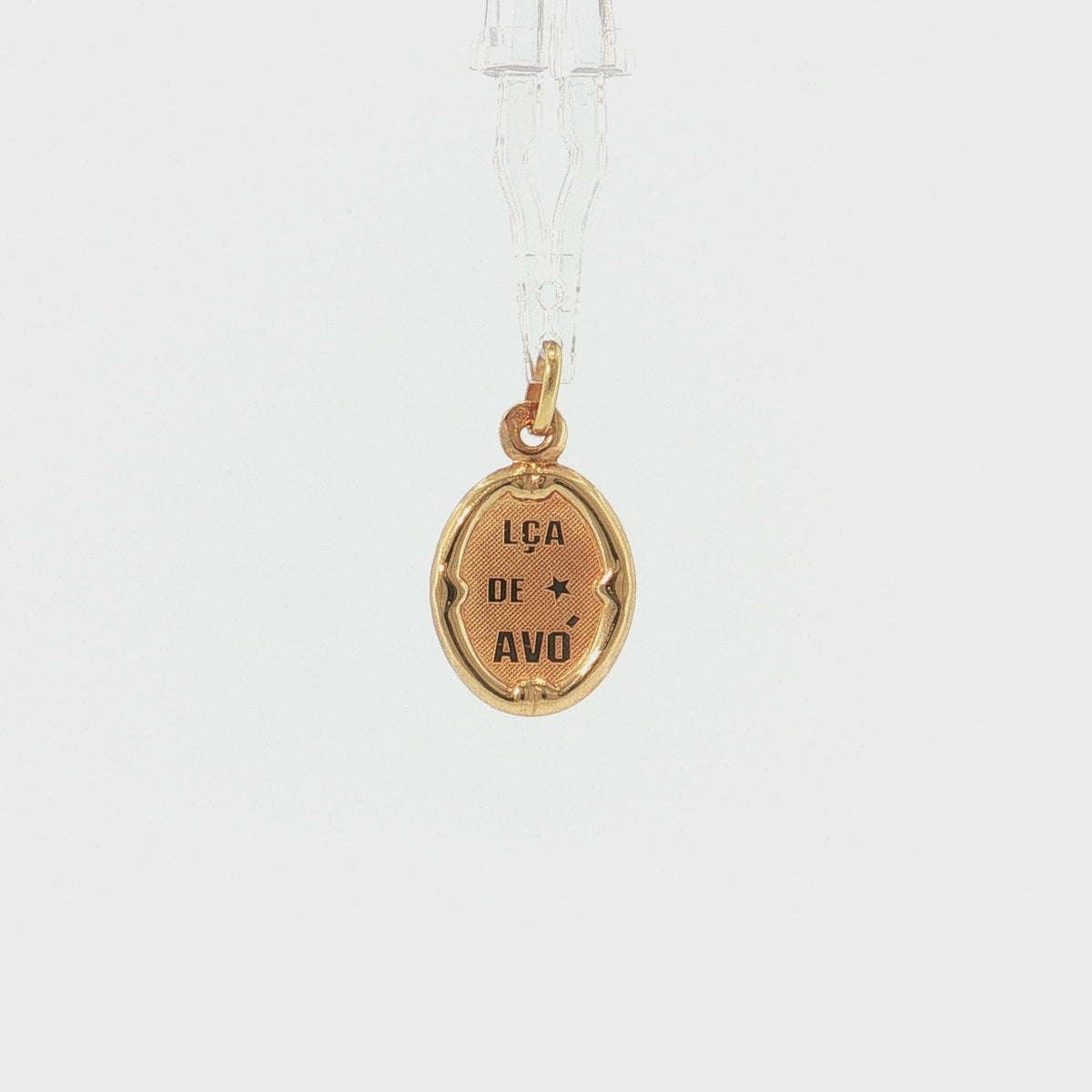large oval 19.2K Portuguese Gold | Large Lca. de Avó (Grandmother) Charms