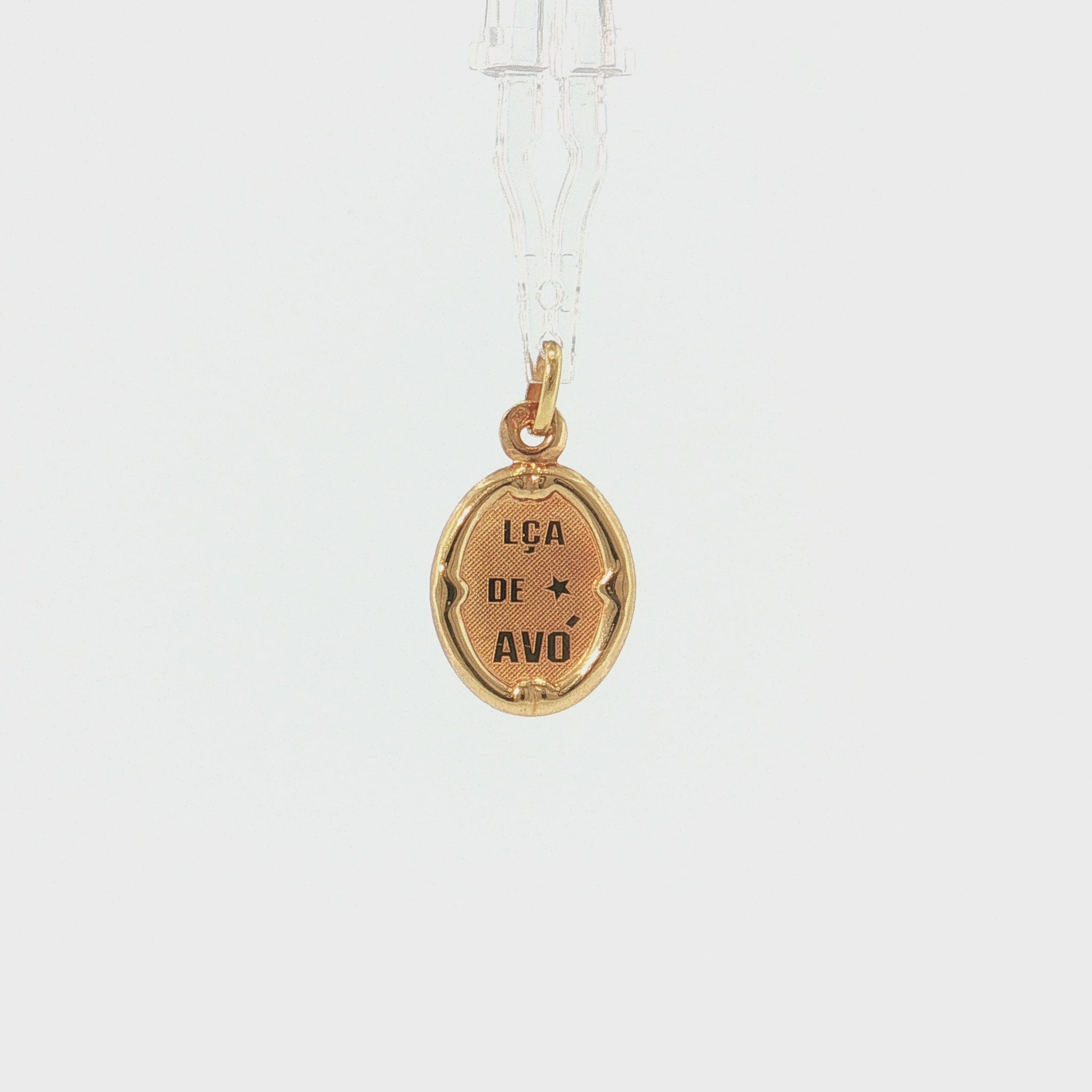 large oval 19.2K Portuguese Gold | Large Lca. de Avó (Grandmother) Charms